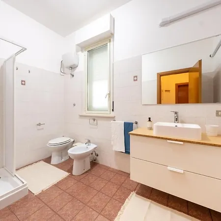 Verdi Bilo Roseto アパート ロゼート・デッリ・アブルッツィ