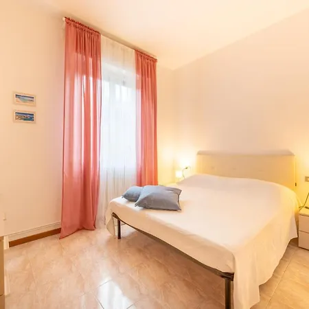 Verdi Bilo Roseto Розето-дельи-Абруцци